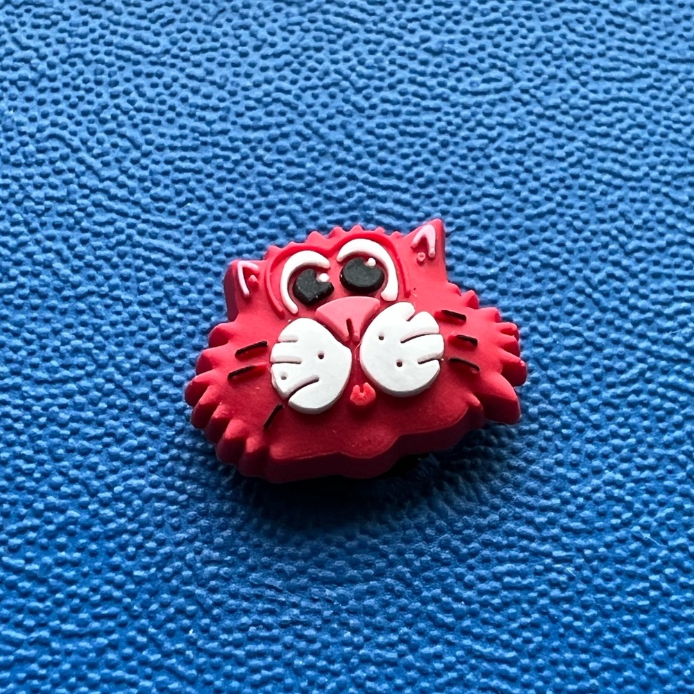 Cat Face authentic Jibbitz Crocs Charms like new